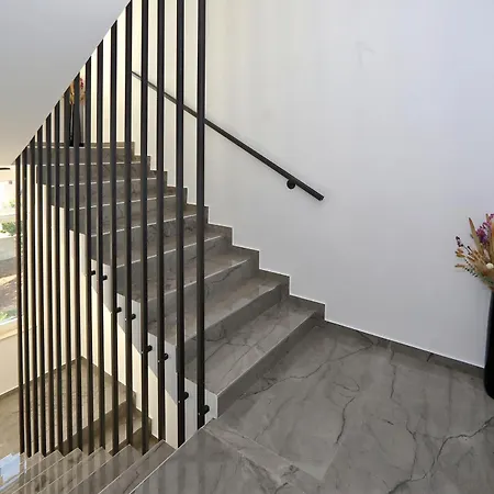 Royal Guest house Bibinje