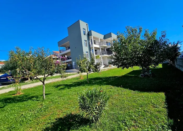 Konukevi Royal 4*
