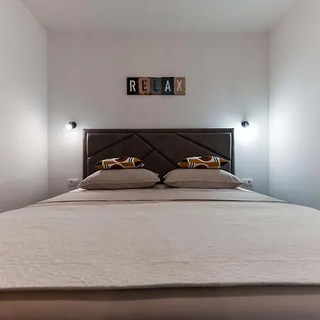 Royal 4* Bibinje